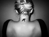 /album/fotogalereya/neck-tattoo-21-jpg/